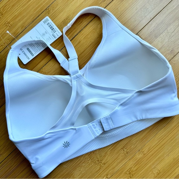 NWT Athleta Advance High Impact White Sports Bra Size 34DD - Picture 2 of 3